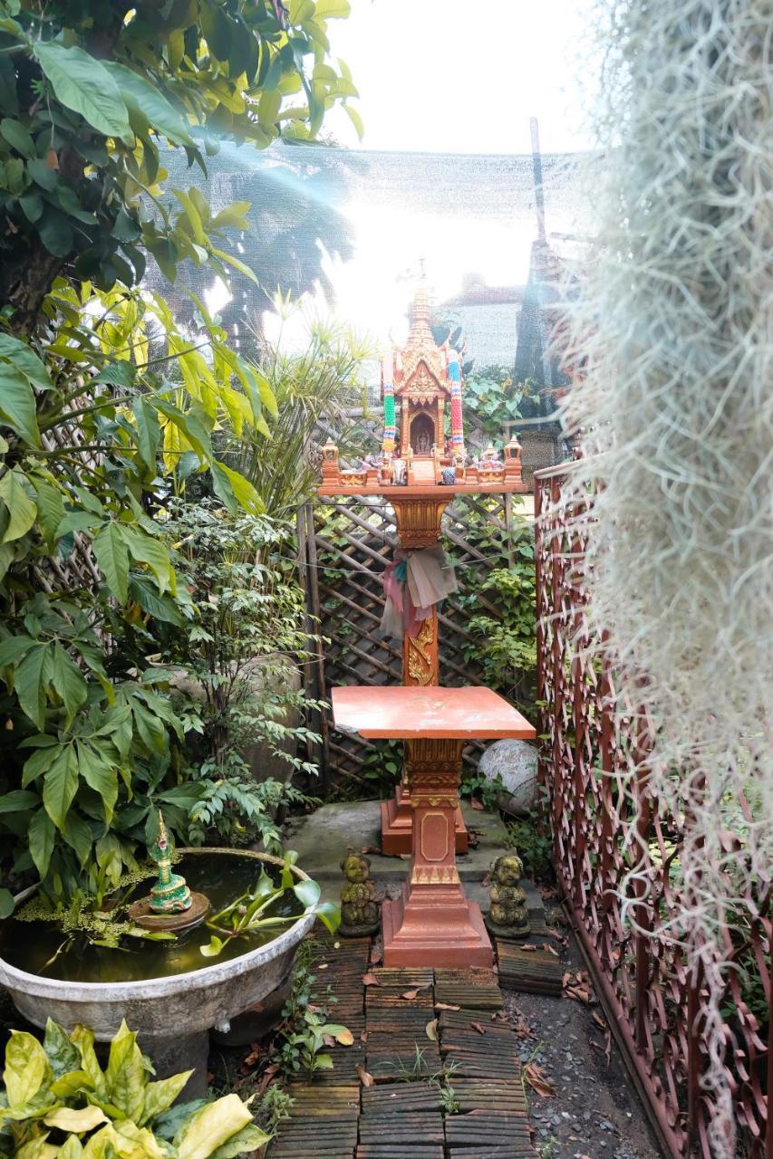Cody Guesthouse Chiang Mai Exterior photo